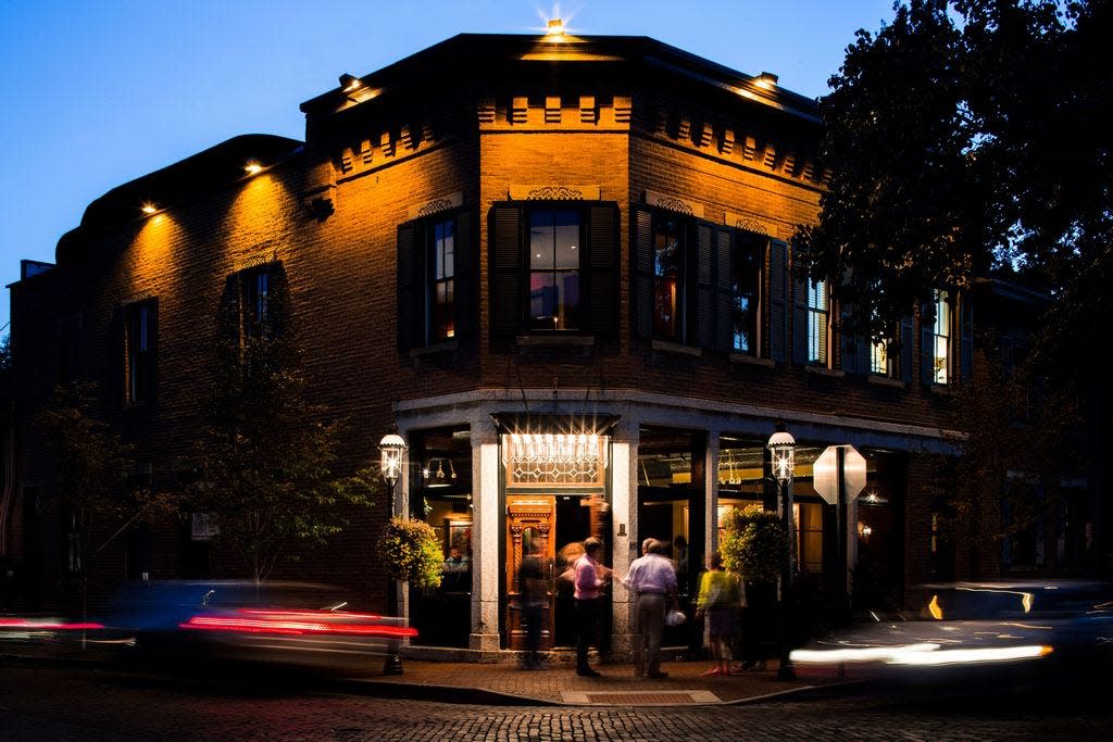 Lindey's opened in 1981 in German Village.