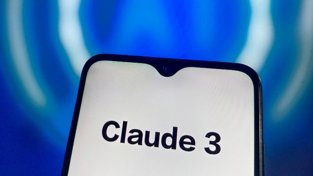  Claude 3 logo on phone. 