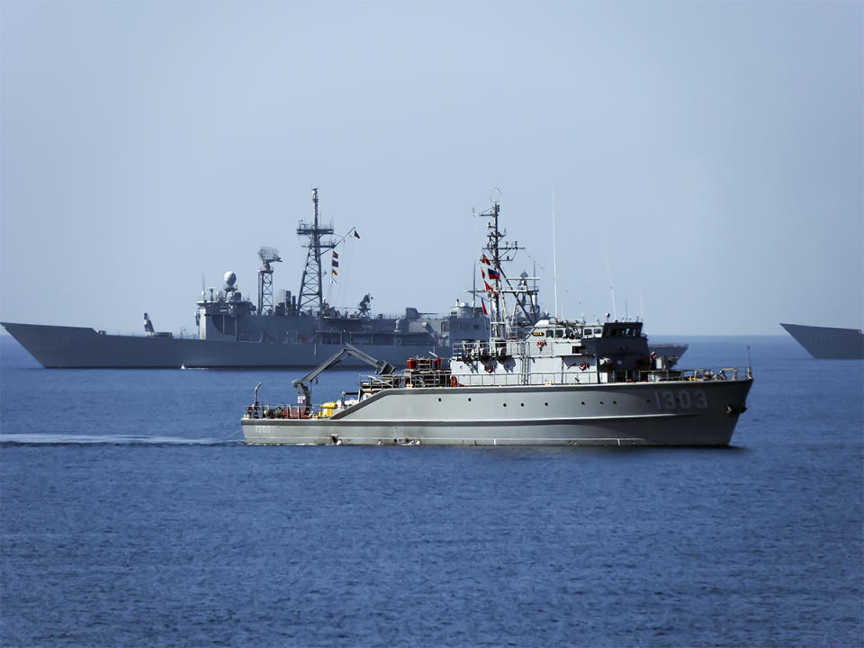 海軍艦艇台海巡弋，強化戰備。（資料圖片／中央社）