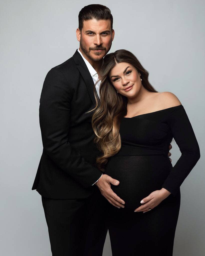 Brittany Cartwright, Jax Taylor, Pregnancy