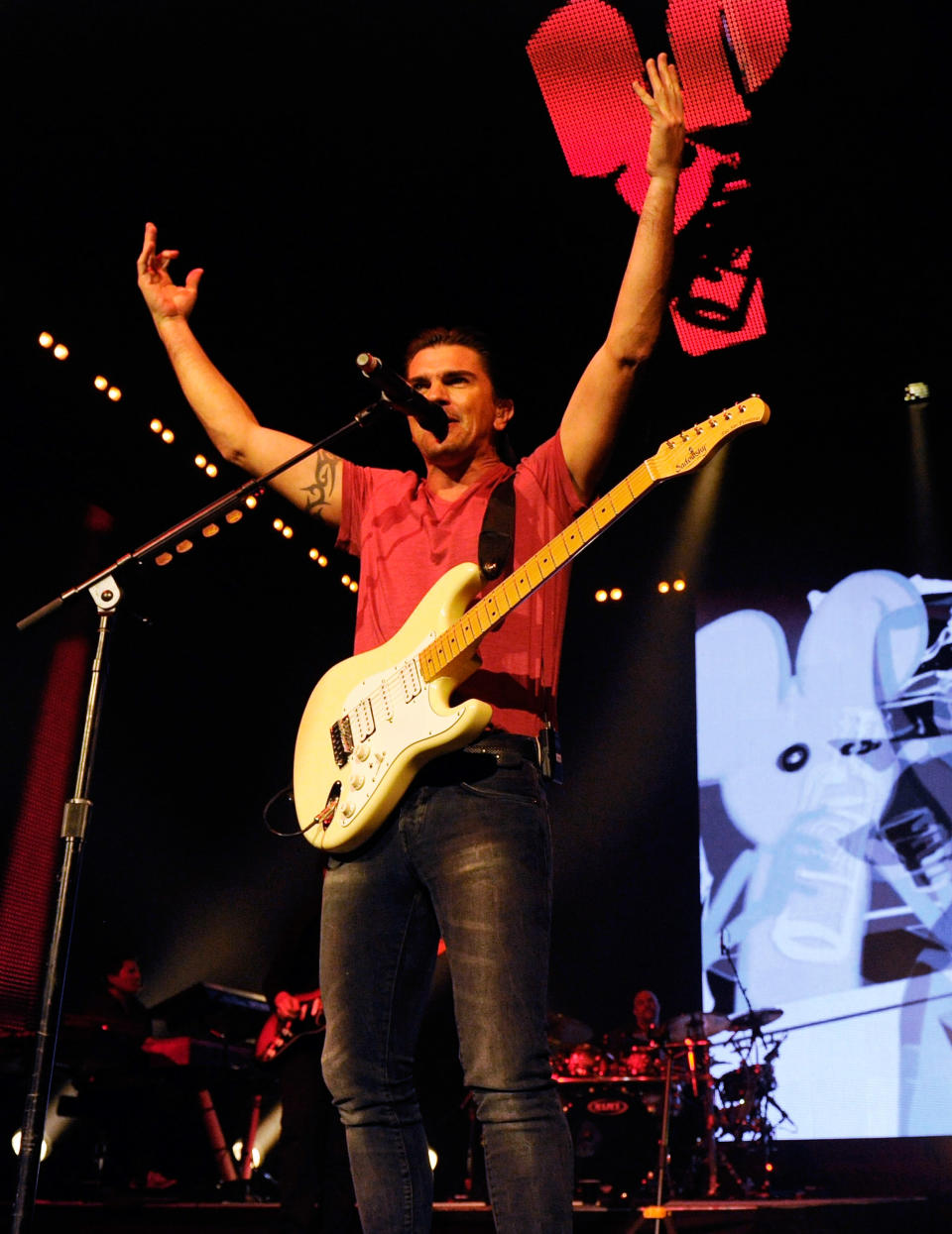 Juanes In Concert At The Joint