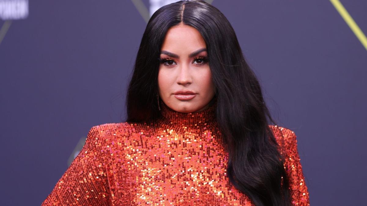 Demi Lovato's 'accidental' weight loss post draws mixed reactions