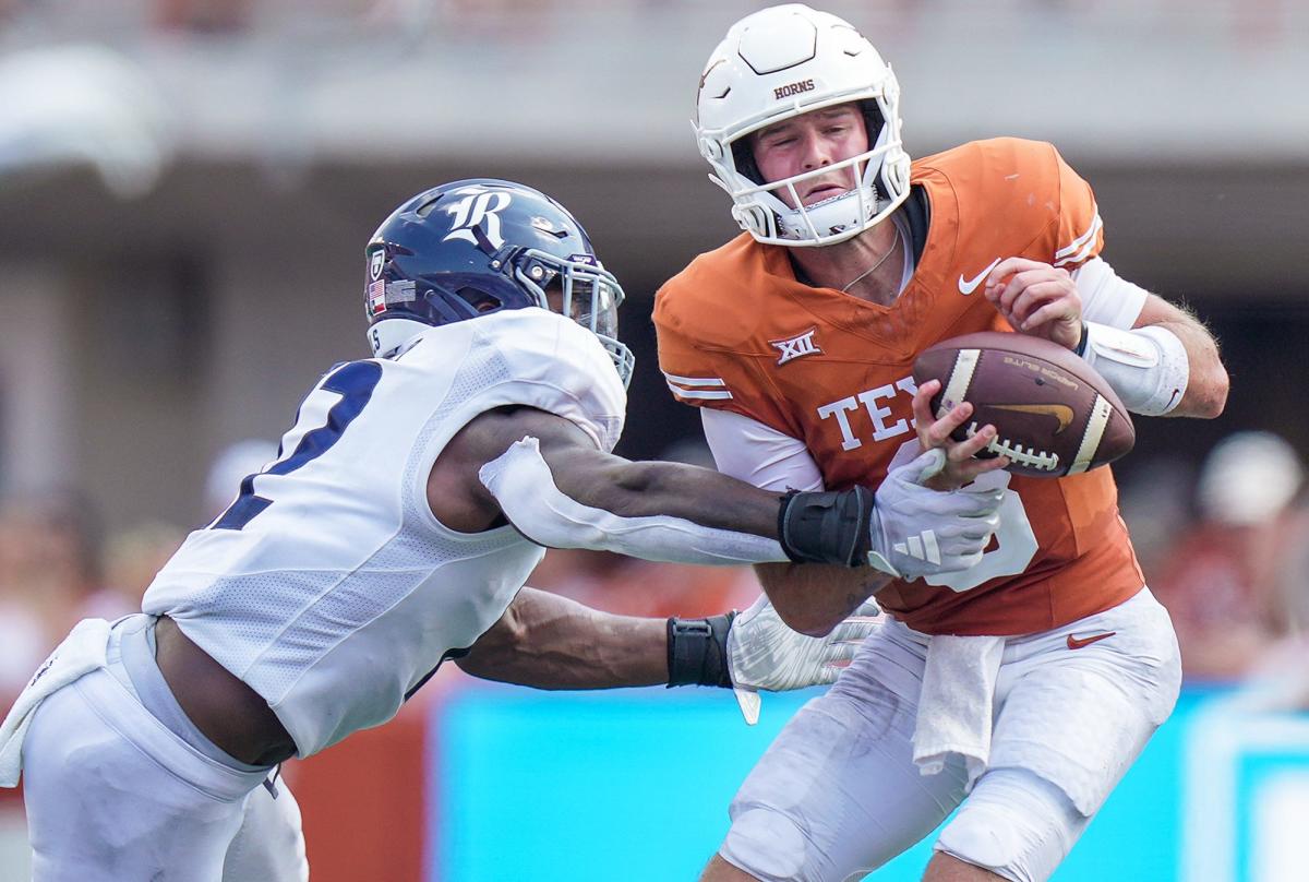 Texas Football: Tom Herman and Shane Buechele a perfect pair