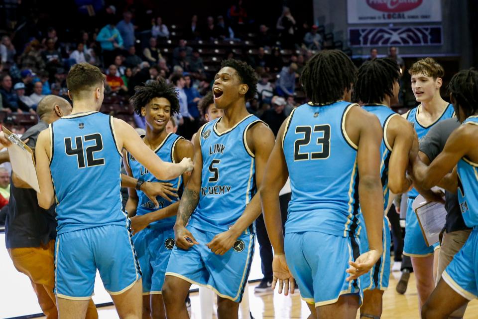The Link Academy Lions took on the Sunrise Christian Buffaloes (Kansas) in the championship game of the Bass Pro Shops Tournament of Champions on Saturday. The Lions won the championship 72-66.