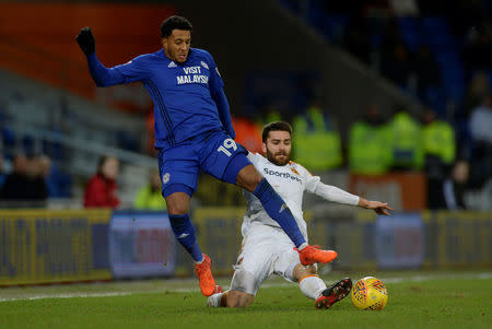 Soccer Football - Championship - Cardiff City vs Hull City - Cardiff City Stadium, Cardiff, Britain - December 16, 2017 Cardiff Citys Nathaniel Mendez-Laing in action with Hull Citys Jon Toral Action Images/Adam Holt