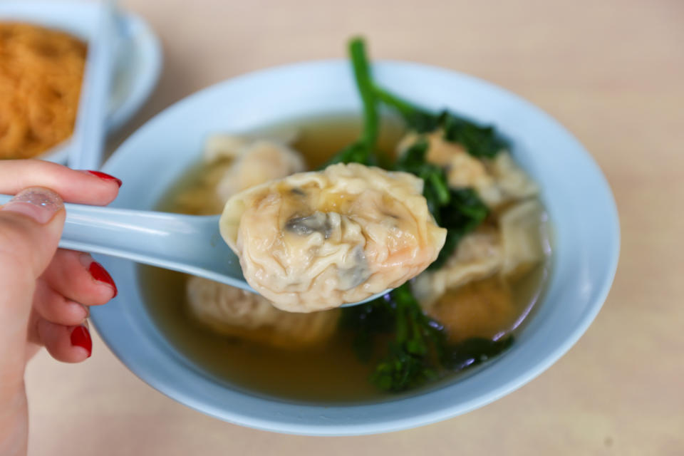 Xiang Jiang Soya Sauce Chicken 03 - dumpling