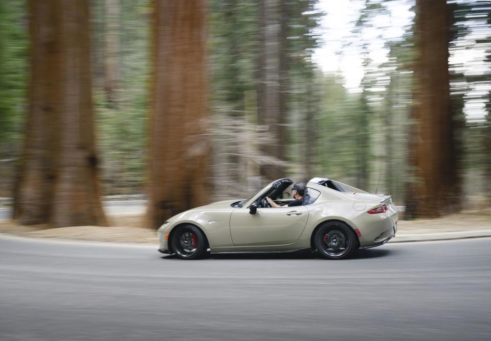 2024 mazda miata mx5 miata rf club