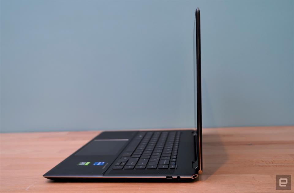 <p>HP Spectre x360 16</p>
