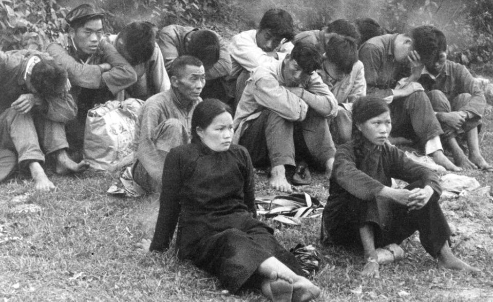 中國在經歷3年大饑荒後，許多人逃到香港尋求庇護。美聯社