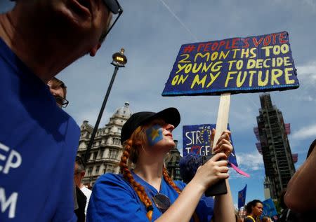 EU supporters, calling on the government to give Britons a vote on the final Brexit deal, participate in the 'People's Vote' march in central London, Britain June 23, 2018. REUTERS/Henry Nicholls