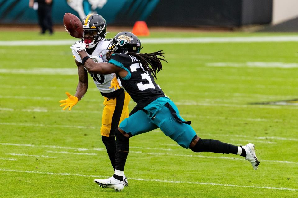 The Jaguars and the Steelers face off Saturday in a preseason game.