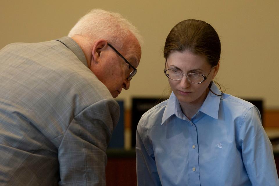 Defense attorney Lee Hollander speaks to defendant Sheila O’Leary during the trial of defendant Sheila O’Leary, Wednesday, June 22, 2022, at the Lee County Clerk of Court in Fort Myers, Fla.O’Leary and her husband, Patrick Ryan O’Leary, are accused of the death of their months-old baby due to malnutrition.