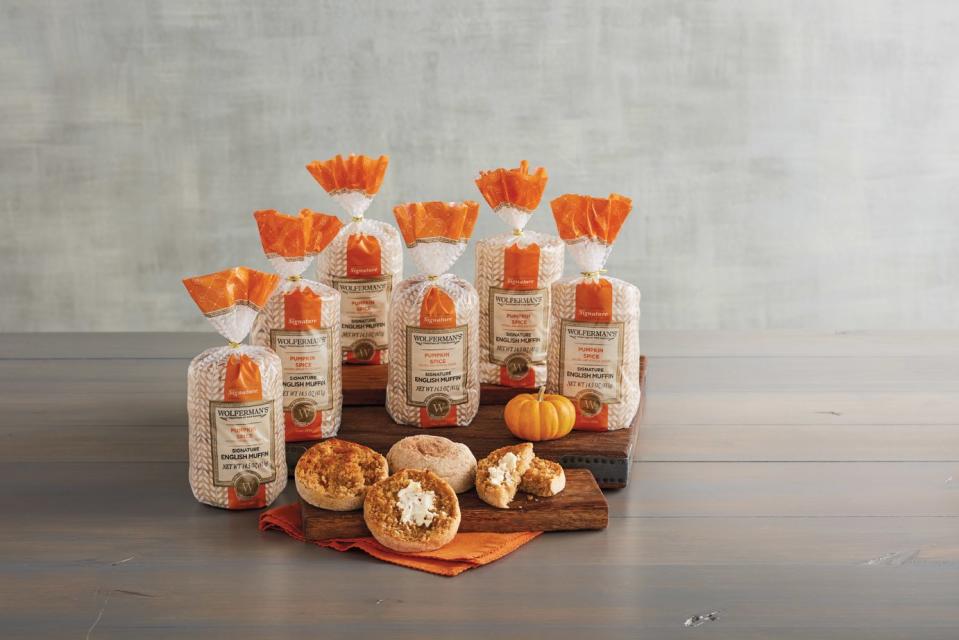 WOLFERMAN'S PUMPKIN SPICE ENGLISH MUFFINS