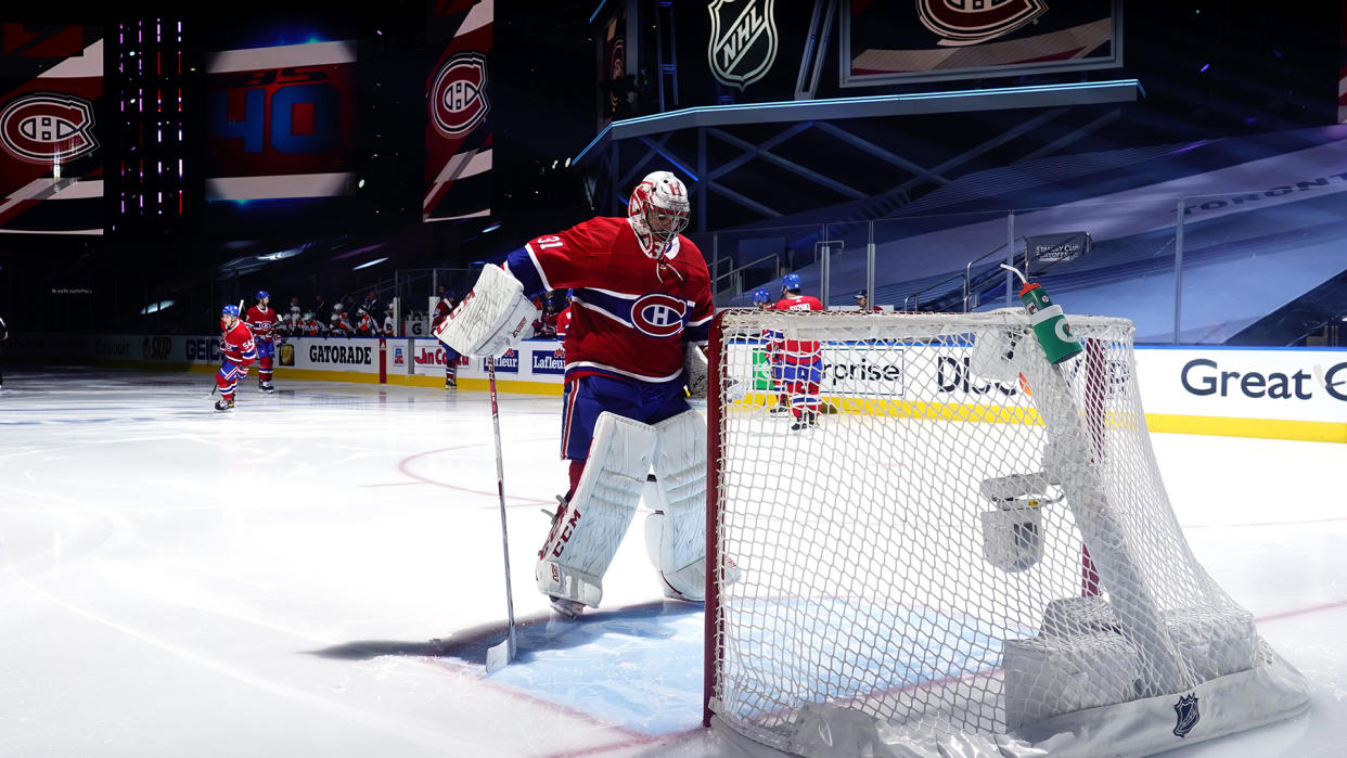 TORONTO, ONTARIO - AUGUST 21: Goaltender Carey Price #31 prepares to play against the Philadelphia Flyers in Game Six of the Eastern Conference First Round during the 2020 NHL Stanley Cup Playoffs at Scotiabank Arena on August 21, 2020 in Toronto, Ontario. (Photo by Mark Blinch/NHLI via Getty Images)