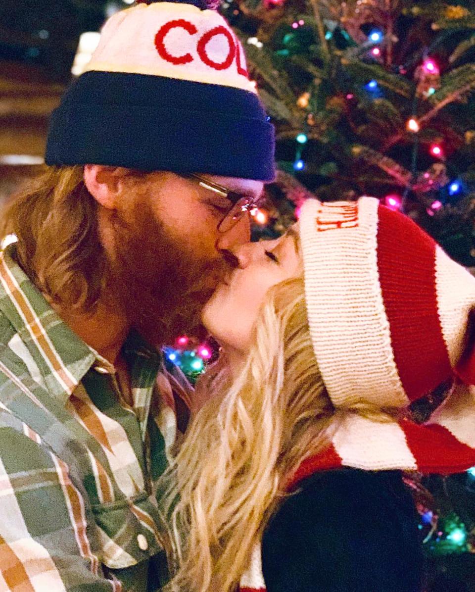 Wyatt Russell Is Engaged to Meredith Hagner: See the Ring