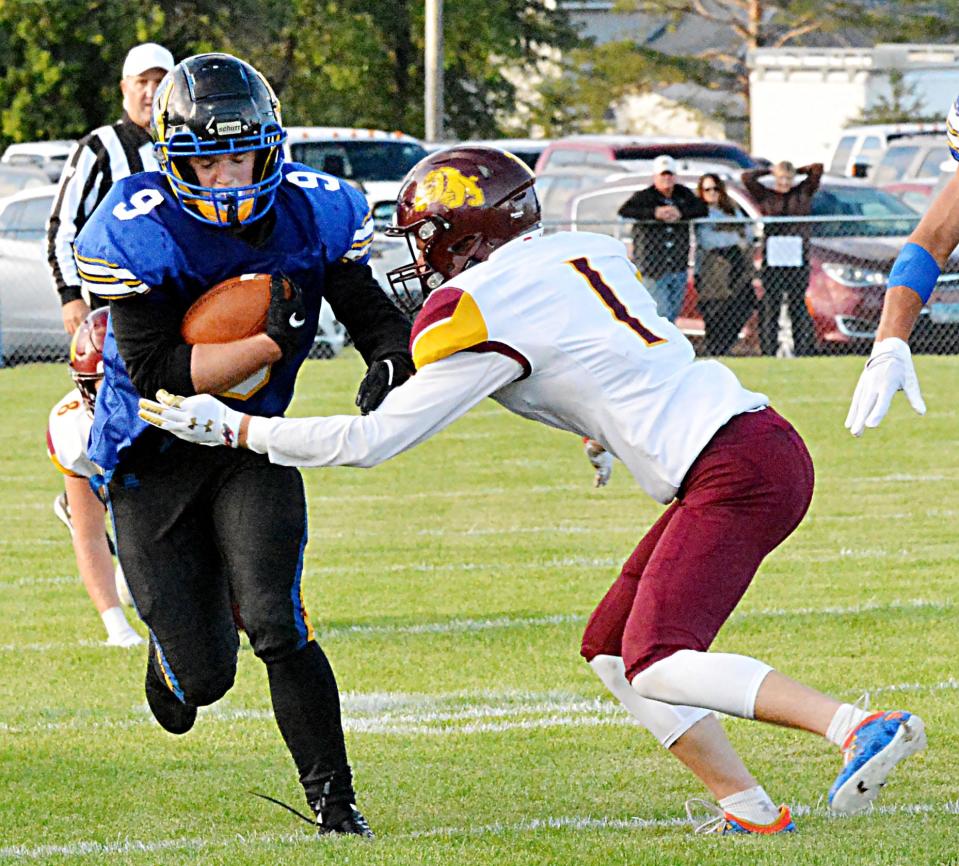 Joe Decker (left) and the third-rated Class 9A Castlewood High School football team will close out its regular season by visiting fifth-rated Class 9AA Elkton-Lake Benton at 7 p.m. on Friday. The winner of the game will win the Dakota Valley Conference football title.