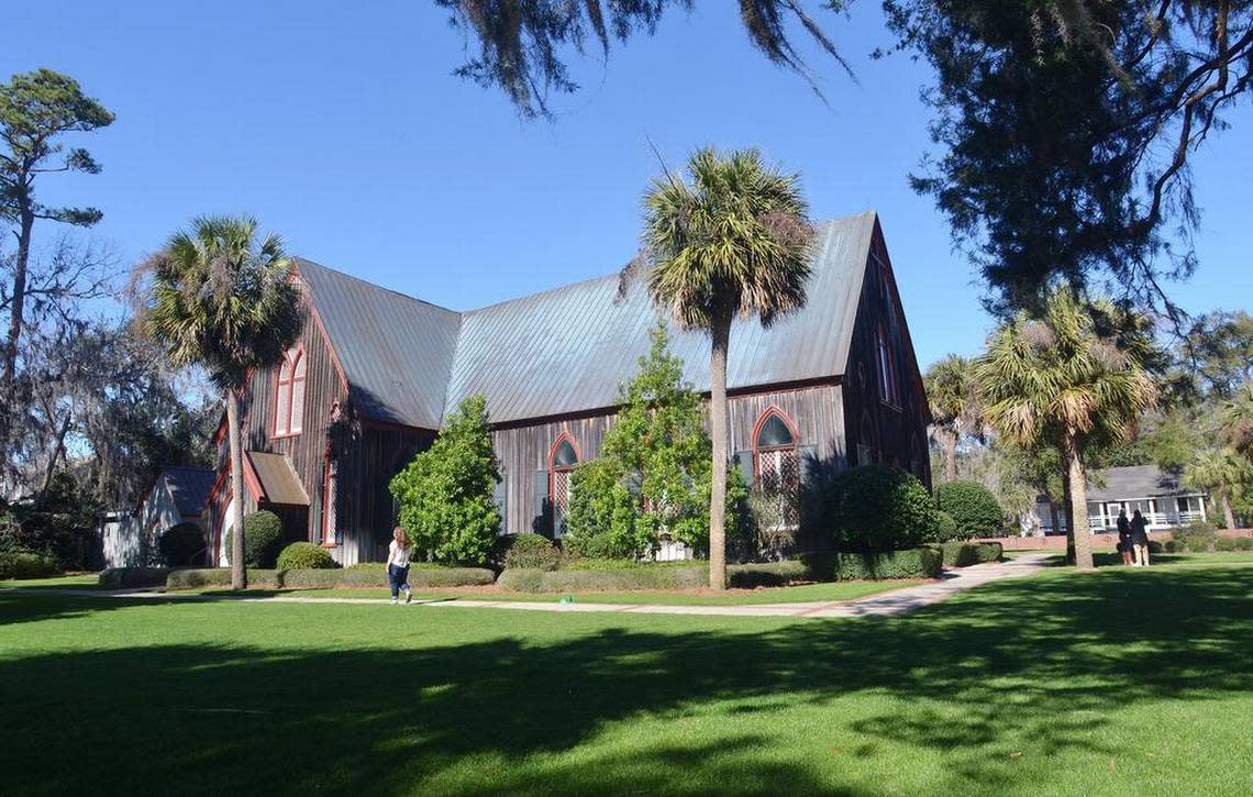 The Church of the Cross on Calhoun Street in old town Bluffton is photographed on Feb. 1, 2017.