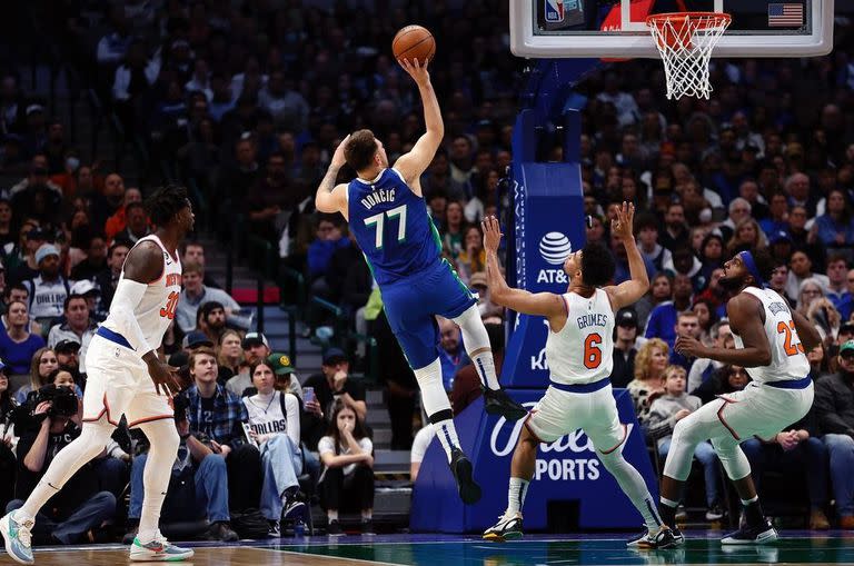 Luka Doncic tuvo una noche soñada ante los Knicks