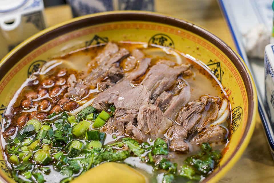 深水埗美食︱貴州羊肉粉專門店 自創珍寶羊肉餃子+招牌羊肉湯粉