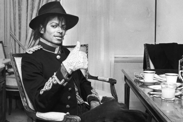 Indianapolis Children's Museum Removes Michael Jackson's Hat