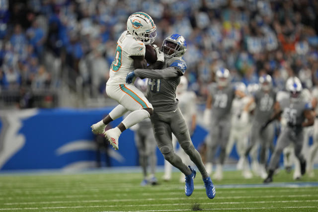 Dolphins' rally for come from behind 31-27 win over Lions - CBS Miami