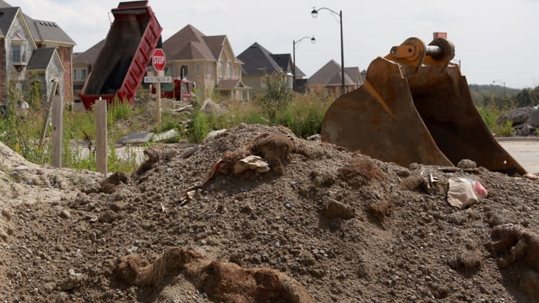 GTA building boom spawns shadowy 'black market' for waste soil