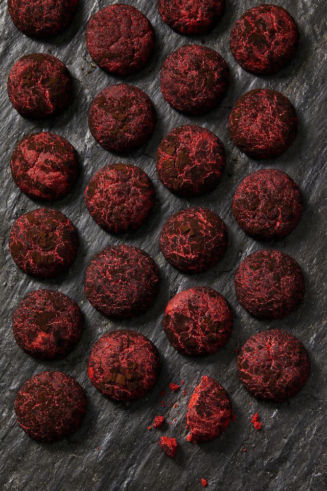 Black and Red Crinkle Cookies