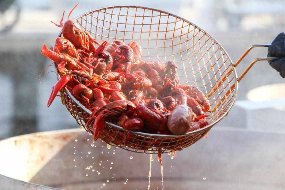 Parlor in Oklahoma City will host a Mardi Gras party complete with a shrimp and crawfish boil.