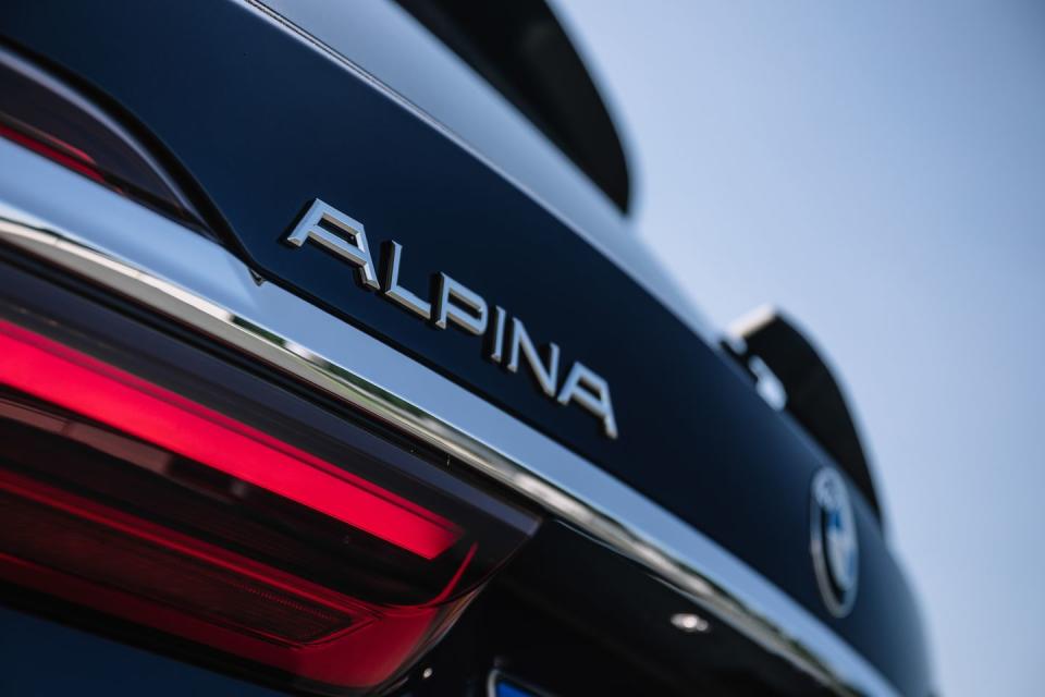<p>2021 Alpina XB7</p>