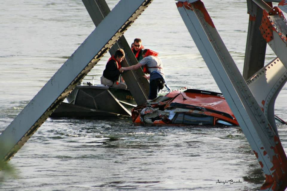 A KIRO 7 Eyewitness News viewer captured images of the collapsed Interstate 5 bridge into the Skagit River.