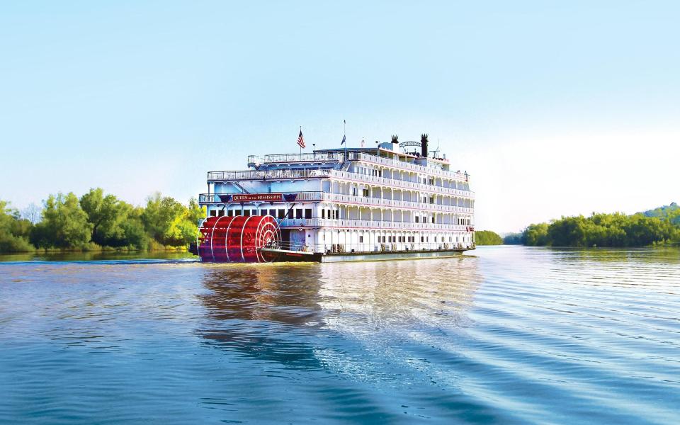 paddle steamer on the mississippi  - AMERICAN CRUISE LINES