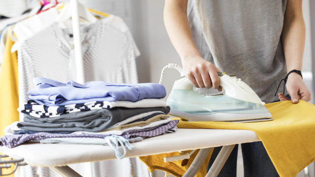 Clothes steamer vs steam iron — which is best?