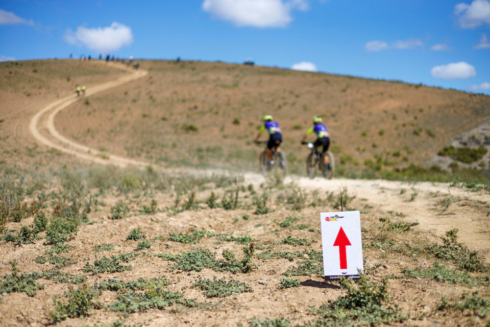 Riders during the Prologue of the 2023 Absa Cape Epic Mountain Bike stage race held at Meerendal Wine Estate, Durbanville, Cape Town, South Africa on the 19th March 2023. Photo by Nick Muzik/Cape Epic
PLEASE ENSURE THE APPROPRIATE CREDIT IS GIVEN TO THE PHOTOGRAPHER AND ABSA CAPE EPIC