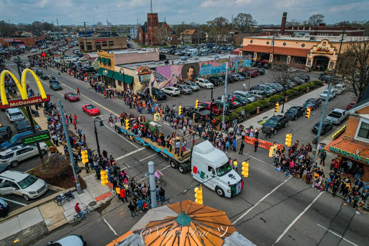 Arial shot from W. Vernor Hwy and Calvery St. of 1000's of spectators at the Cinco de Mayo parade.