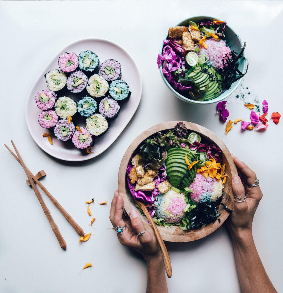 This rainbow Budda bowl is almost too pretty to eat. (Photo: @elsas_wholesomelife)