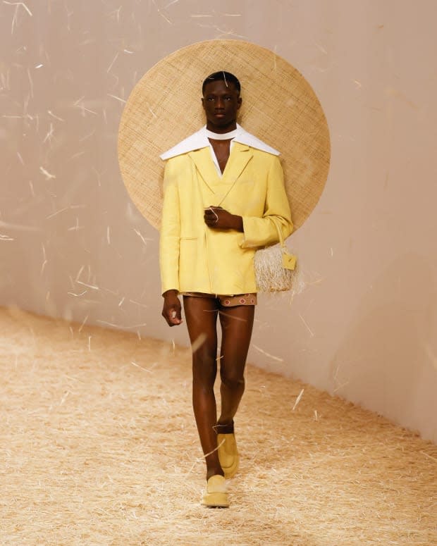 Jacquemus Doubles Down on Raffia for Spring 2023 'Le Raphia' Collection -  Fashionista