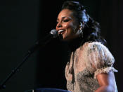 <p>Singer Alicia Keys performs onstage at the second annual Fashion Rocks concert at Radio City Music Hall September 8, 2005 in New York City.</p>