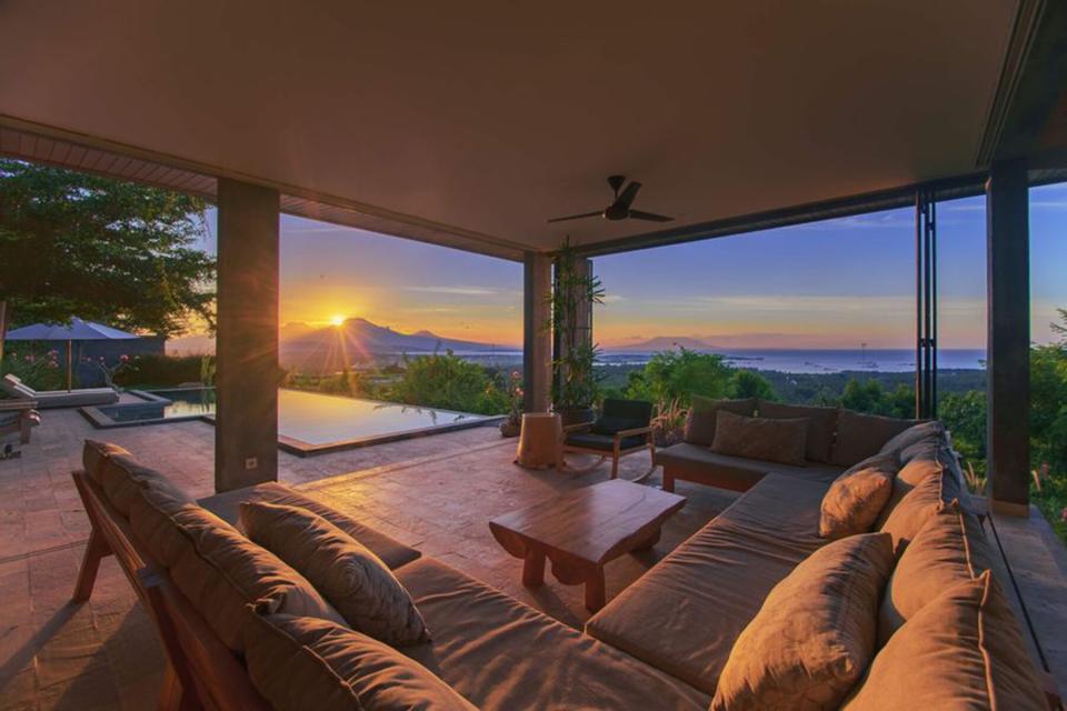 A lounge area and roof pool in Bali