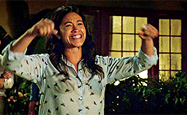 Jane dancing in "Jane The Virgin"