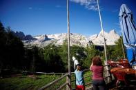 <p>Lors des recherches autour du glacier de la Marmolada.</p>