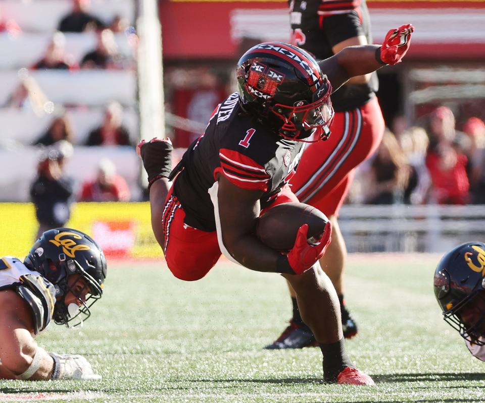 Utah Utes running back Jaylon Glover (1) runs against California Golden Bears in Salt Lake City on Saturday, Oct. 14, 2023. Utah won 34-14. | Jeffrey D. Allred, Deseret News