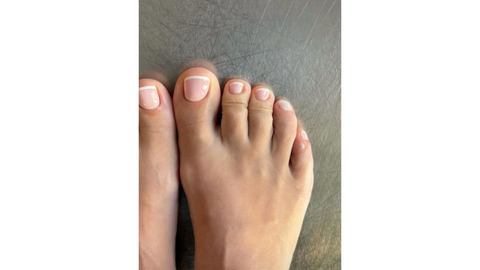 Harriet Westmorland shared a picture Lily Allen's perfect pedi 