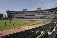 The Chicago White Sox practice at Guaranteed Rate Field on Friday, July 3, 2020, in Chicago. (AP Photo/Mark Black)