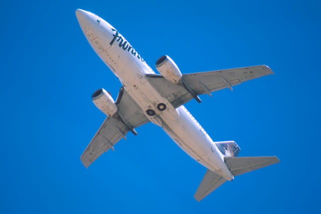 AP271F Frontier Airlines boeing 737 in flight plane airplane