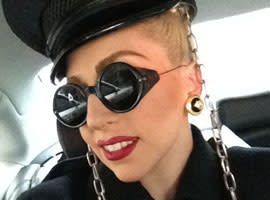 Lady Gaga Complains On Jet Lag: 'It's Like Bad Shrooms'