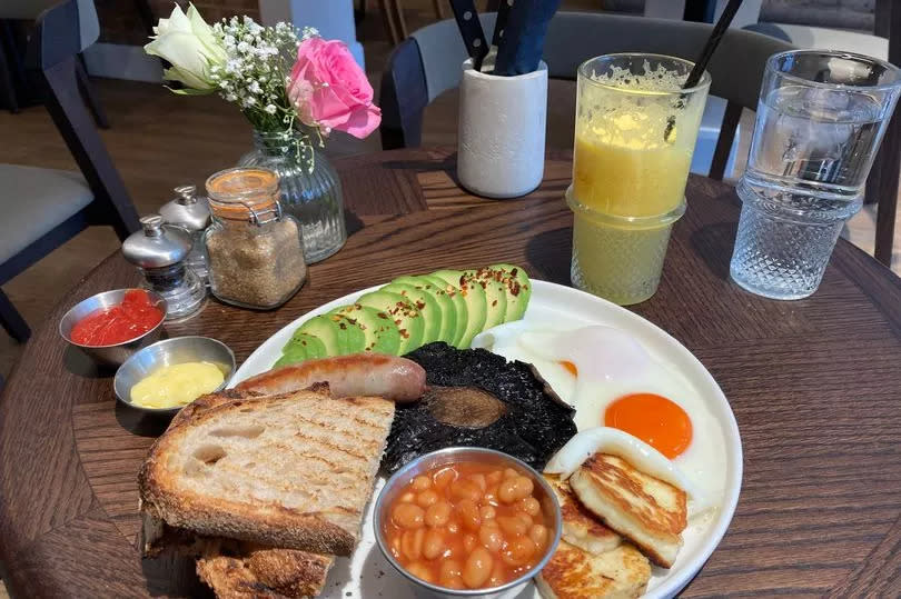 Fred and Doug's veggie breakfast (plus a non-veggie sausage)