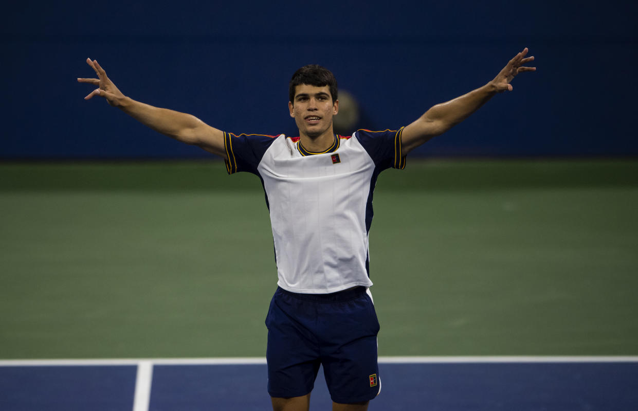 NEW YORK, NEW YORK - SEPTEMBER 05: Carlos Alcaraz of Spain celebrates his victory over Peter Gojowczyk of Germany in the fourth round of the men's singles at the US Open at the USTA Billie Jean King National Tennis Center on September 05, 2021 in New York City. (Photo by TPN/Getty Images)