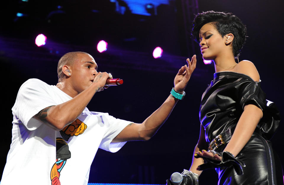 Brown and Rihanna performed at the Z100 Jingle Ball Concert together, Dec 2008.