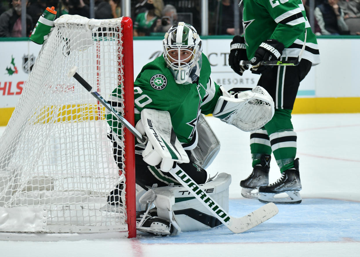 Braden Holtby #70 of the Dallas Stars had most of his fantasy hockey value when he plays at home.