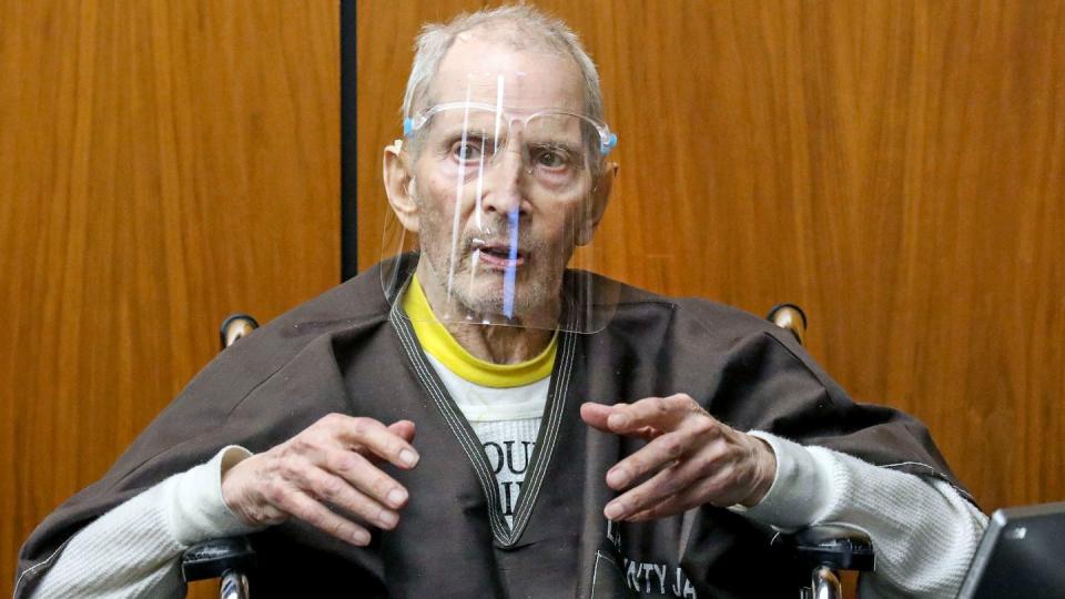 Da hat der 78-jährige New Yorker Immobilienmagnat Robert Durst noch Fragen des Verteidigers beantwortet. Jetzt wurde er des Mordes an einer Freundin für schuldig befunden.